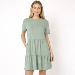 GAP EveryWear Slub-Knit Tiered Mini T-Shirt in Granite green Size Small NWT